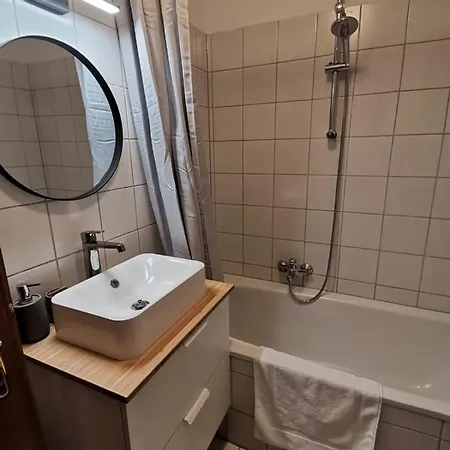Center Golden Roof 5 * Інсбрук